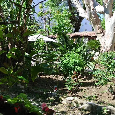 Castel Mistral 酒店 3*