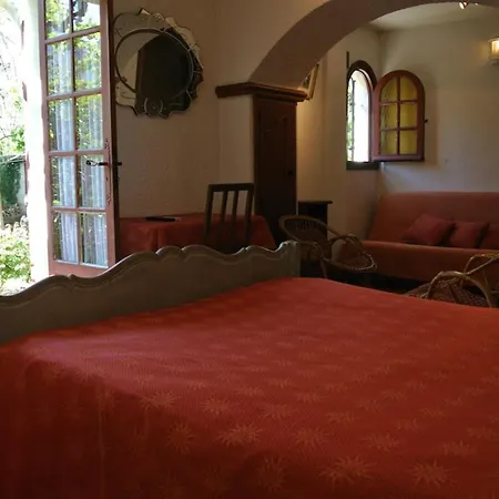 Castel Mistral 3* ז'ואן-לה-פינס