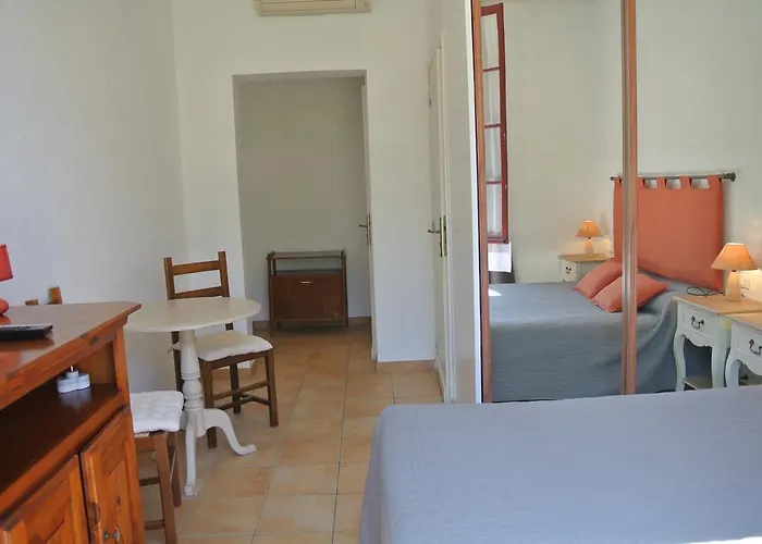 Hotel Castel Mistral Juan-les-Pins