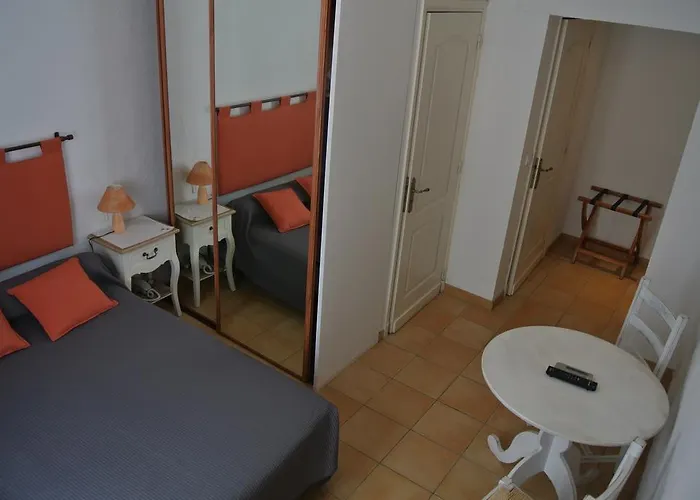 Castel Mistral 3* Juan-les-Pins