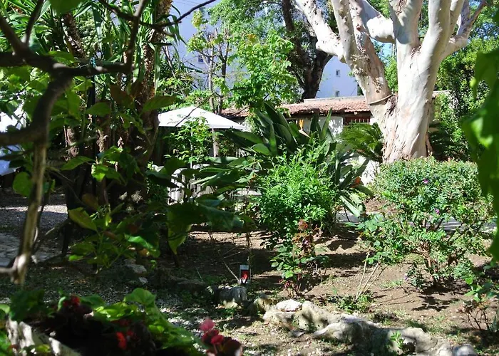 Castel Mistral Szálloda 3*